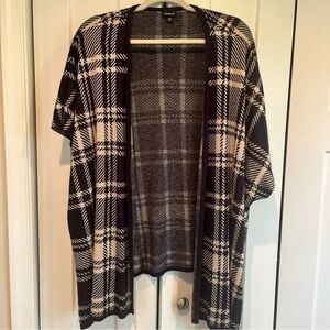 Torrid Black and Cream Plaid Open-Front Knit Cardigan